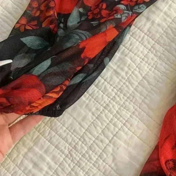 Missguided - Picture 3 of 5